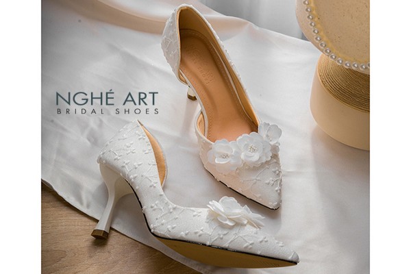 Giày cưới Nghé Art cao gót ren hoa 529-442-NHU-TRANG - Trắng - 9 phân