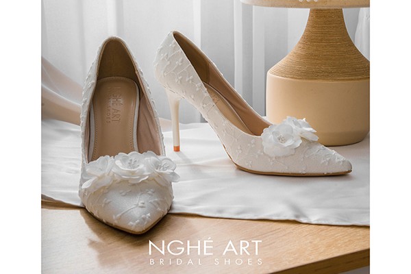 Giày cưới Nghé Art cao gót ren hoa 529-377-10P-NHU-TRANG - Trắng - 10 phân
