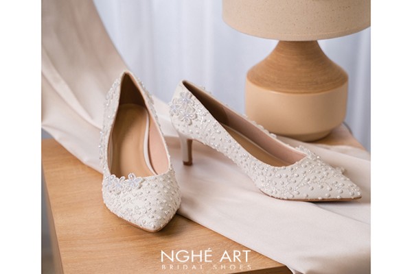 Giày cưới Nghé Art ren thủ công đính hoa pha lê 515-227-6p-da-trang - Trắng - 6 phân