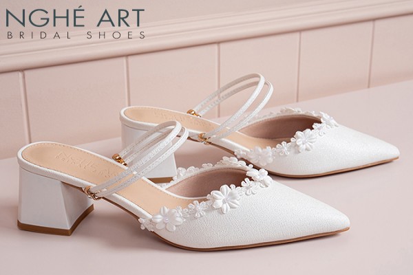 Giày cưới Nghé Art gót vuông đính hoa 603-592-6P-NHU-TRANG - Trắng - 6 phân