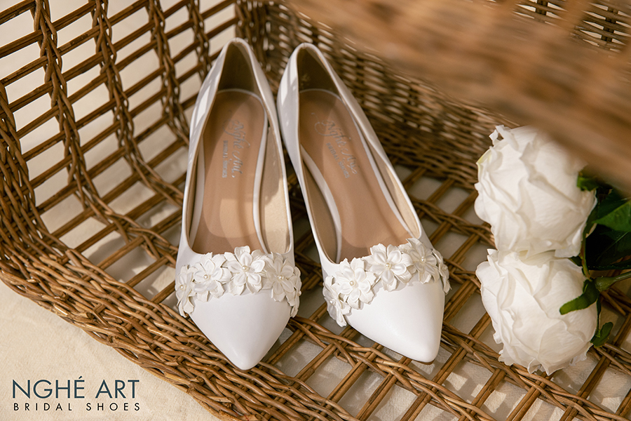 Giày cưới Nghé Art trắng 242 - Ảnh 6 -  Nghé Art Bridal Shoes – 0908590288