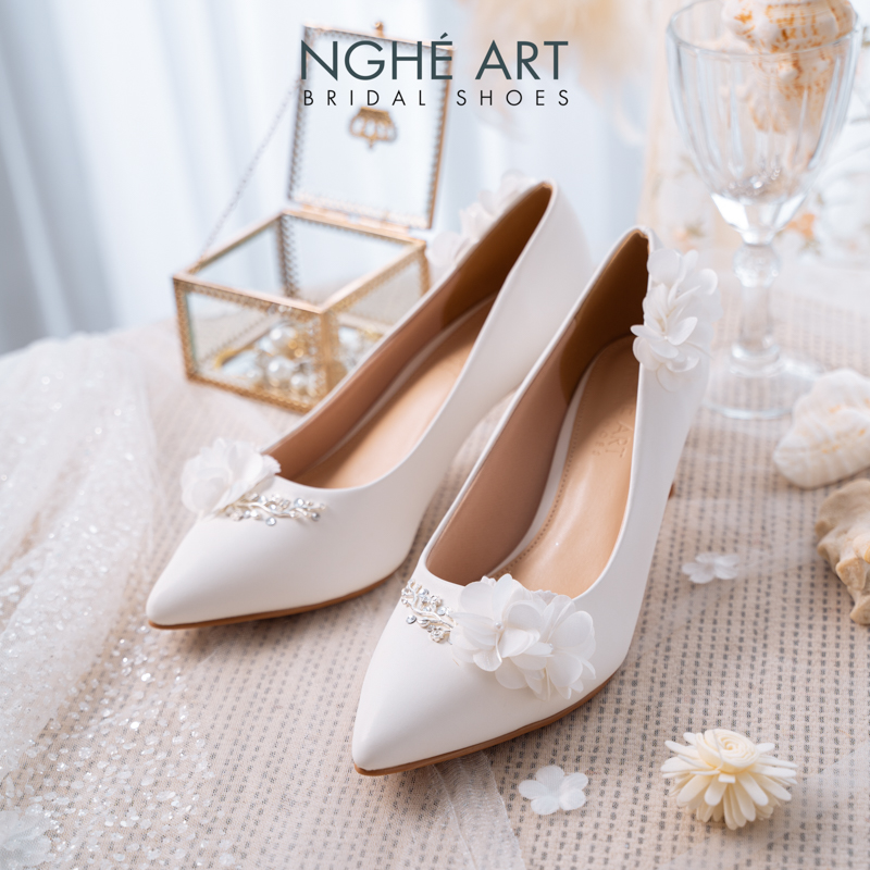 Giày cô dâu Nghé Art đính hoa 275-227-6P-DA-TRANG - Ảnh 1 - Nghé Art Bridal Shoes – 0822288288