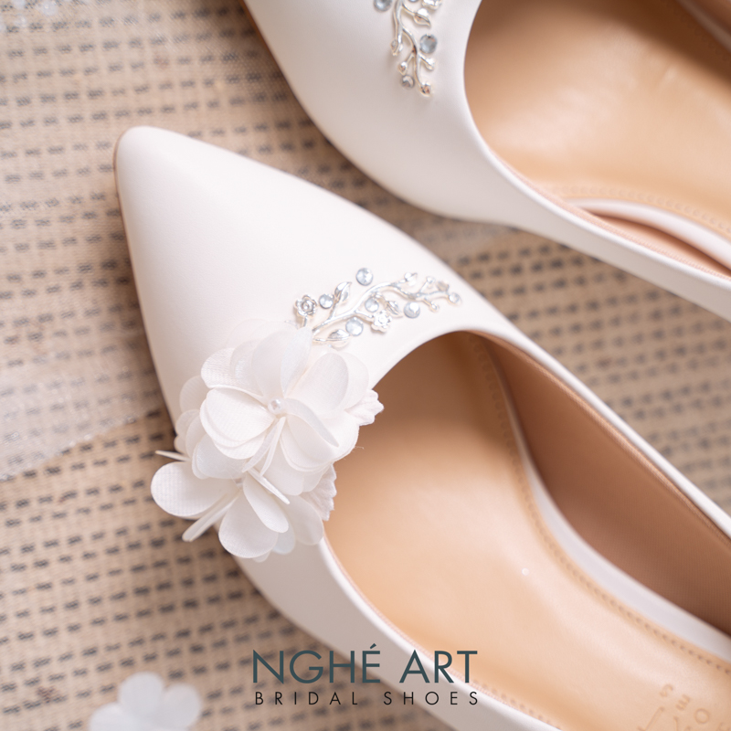 Giày cô dâu Nghé Art đính hoa 275-227-6P-DA-TRANG - Ảnh 5 - Nghé Art Bridal Shoes – 0822288288
