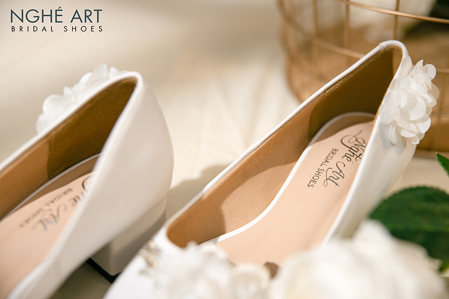 Giày cưới Nghé Art đính hoa trắng 275 - Ảnh 6 -  Nghé Art Bridal Shoes – 0908590288