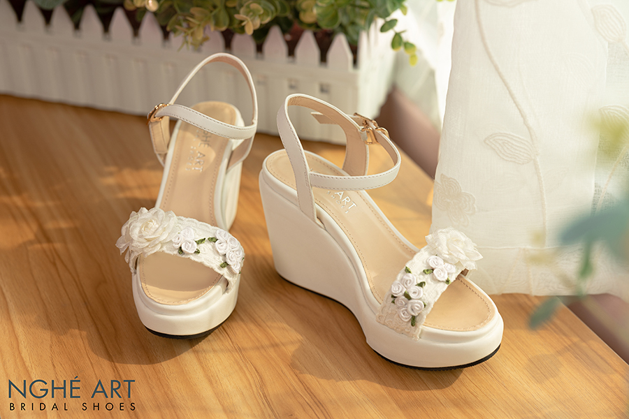 Giày cưới Nghé Art đế xuồng hoa 285-10p - Ảnh 1 - Nghé Art Bridal Shoes – 0822288288