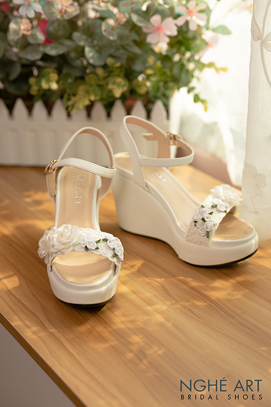 Giày cưới Nghé Art đế xuồng hoa 285-10p - Ảnh 2 - Nghé Art Bridal Shoes – 0822288288