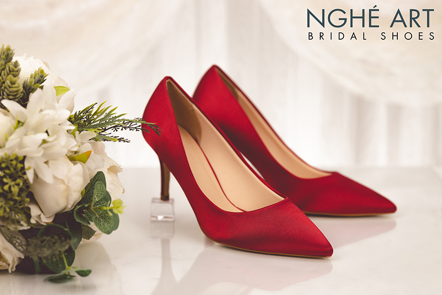 Giày cưới Nghé Art satin trơn 305 đỏ - Ảnh 1 -  Nghé Art Bridal Shoes – 0908590288