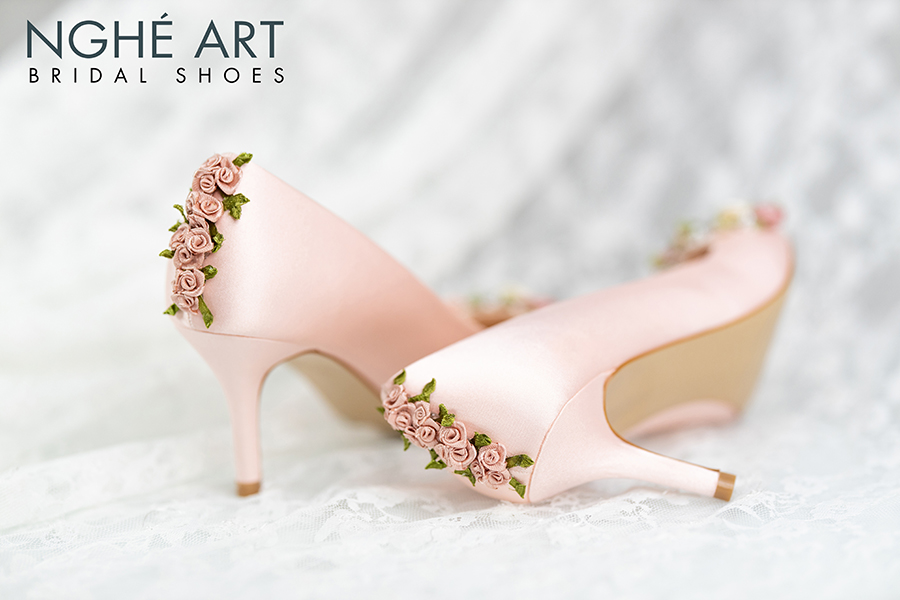 Giày cưới Nghé Art satin hồng hoa vintage 312 - Ảnh 3 - Nghé Art Bridal Shoes – 0908590288