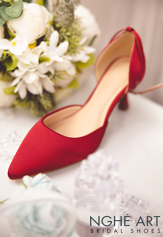 Giày cưới Nghé Art lụa satin đỏ có dây quai 318 - Ảnh 4 -  Nghé Art Bridal Shoes – 0908590288