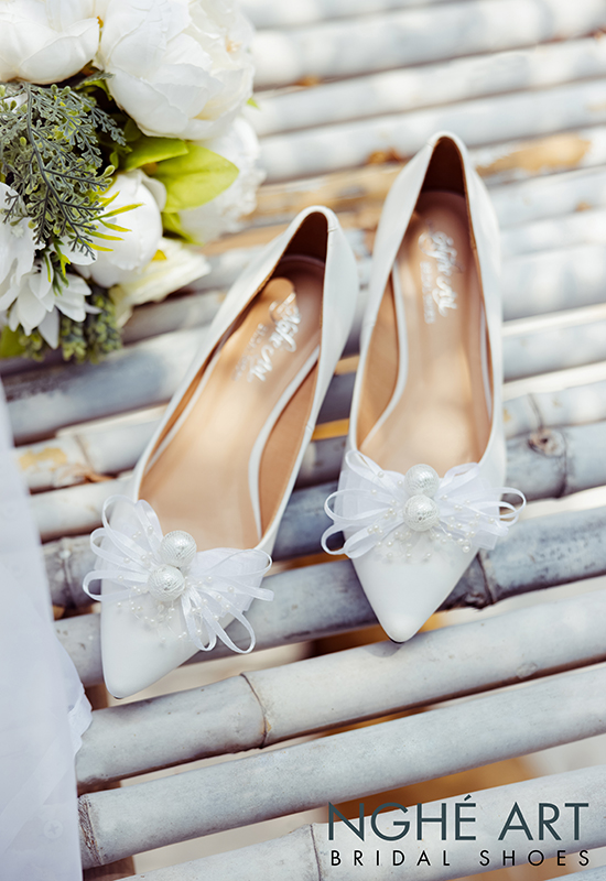 Giày cưới Nghé Art nơ gót vuông 4 phân trắng 326 - Ảnh 3 -  Nghé Art Bridal Shoes – 0908590288