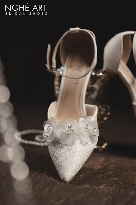 Giày cưới Nghé Art nhũ xước đính hoa 378NHU - Ảnh 3 -  Nghé Art Bridal Shoes – 0822288288