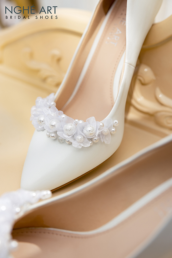 Giày cưới Nghé Art cao gót đính hoa voan ngọc trai 380 - Ảnh 2 -  Nghé Art Bridal Shoes – 0908590288