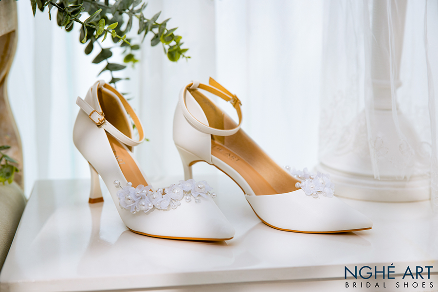 Giày cưới Nghé Art hoa voan ngọc trai 383 - Ảnh 1 -  Nghé Art Bridal Shoes – 0908590288