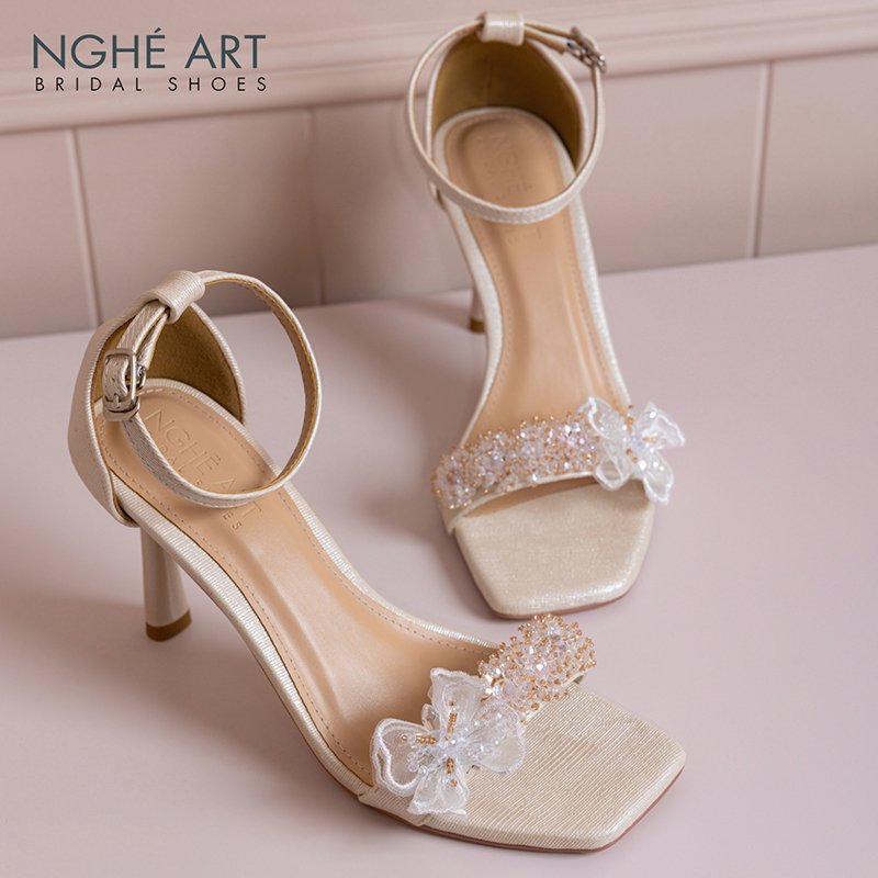 Giày cưới Nghé Art dáng sandal 9 cm đính pha lê cánh bướm voan 387-566-9P-NHU-VANG - Ảnh 4 - Nghé Art Bridal Shoes – 0822288288