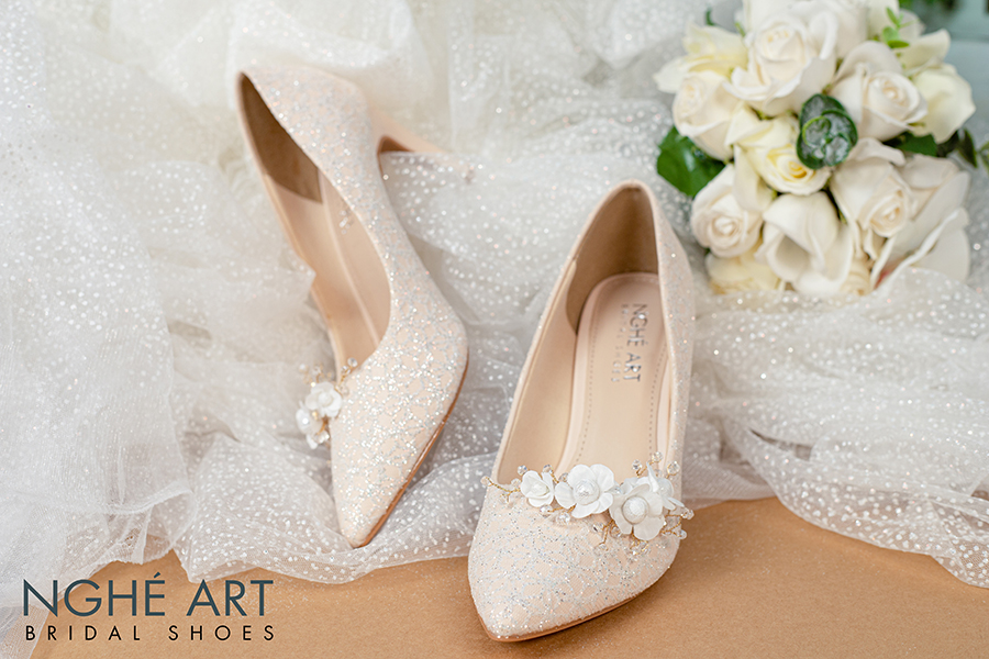 Giày cưới Nghé Art ren hoa 399 - Ảnh 4 -  Nghé Art Bridal Shoes – 0822288288