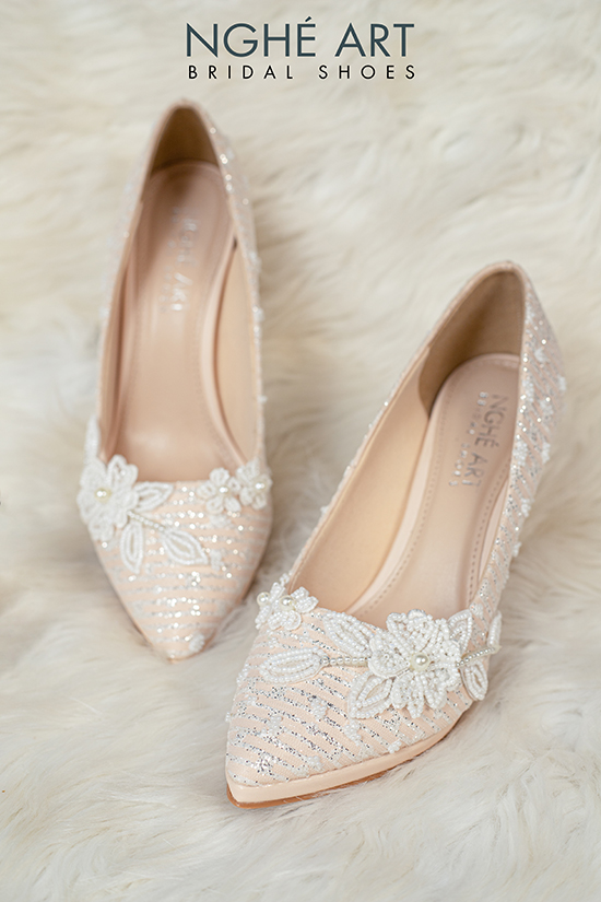 Giày cưới Nghé Art hoạ tiết hoa lá kết hạt 404 - Ảnh 4 -  Nghé Art Bridal Shoes – 0822288288