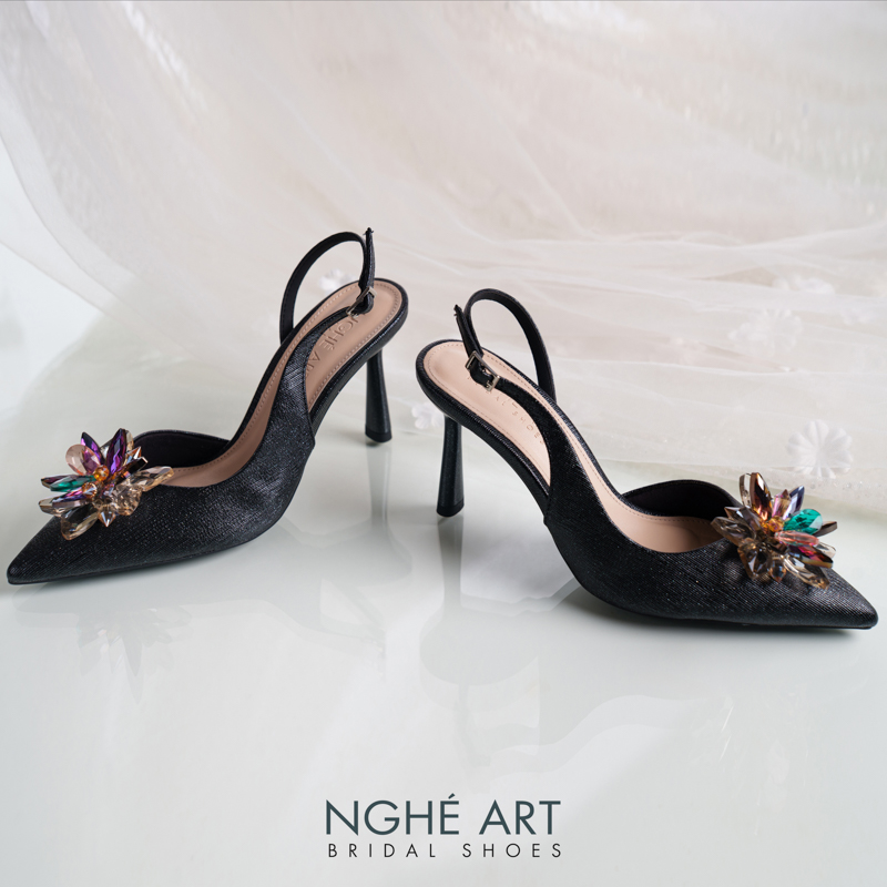 Giày cưới Nghé Art form slingback đính cụm hoa pha lê 414-535-9P-NHU-DEN - Ảnh 1 - Nghé Art Bridal Shoes – 0822288288
