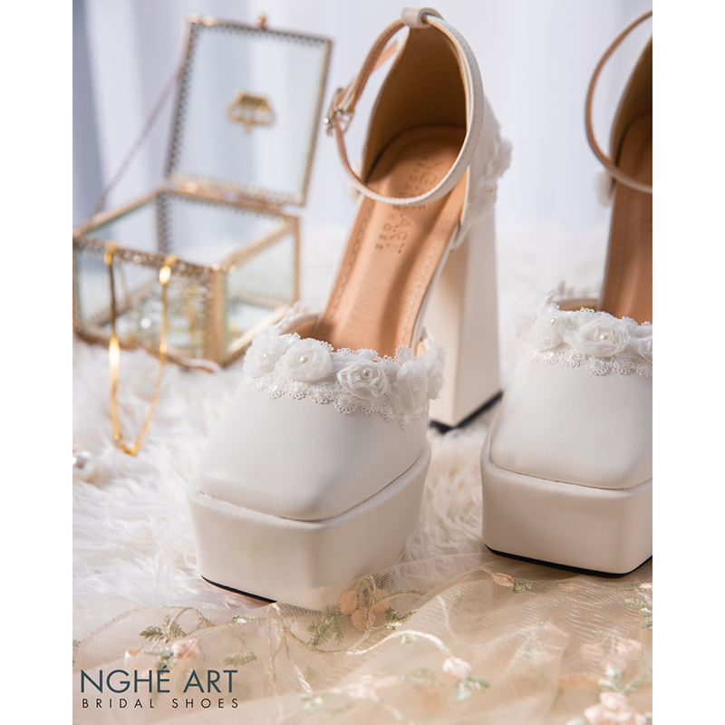 Giày cưới Nghé Art cao gót mũi vuông viền hoa hồng 449G-470-13p-da-trang - Ảnh 6 - Nghé Art Bridal Shoes – 0822288288