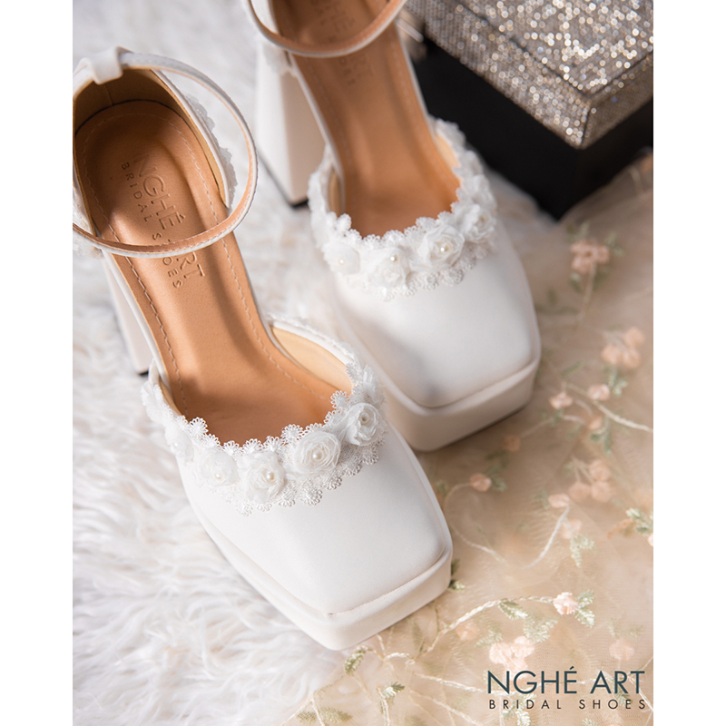 Giày cưới Nghé Art cao gót mũi vuông viền hoa hồng 449G-470-13p-da-trang - Ảnh 7 - Nghé Art Bridal Shoes – 0822288288