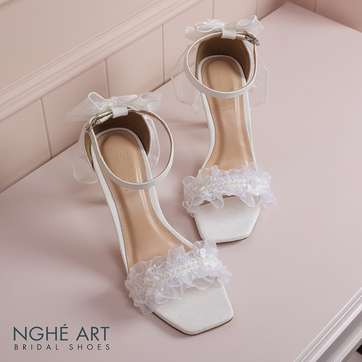 Giày cưới Nghé Art sandal ren gót nơ 461-566-9P-NHU-TRANG - Ảnh 1 - Nghé Art Bridal Shoes – 0822288288