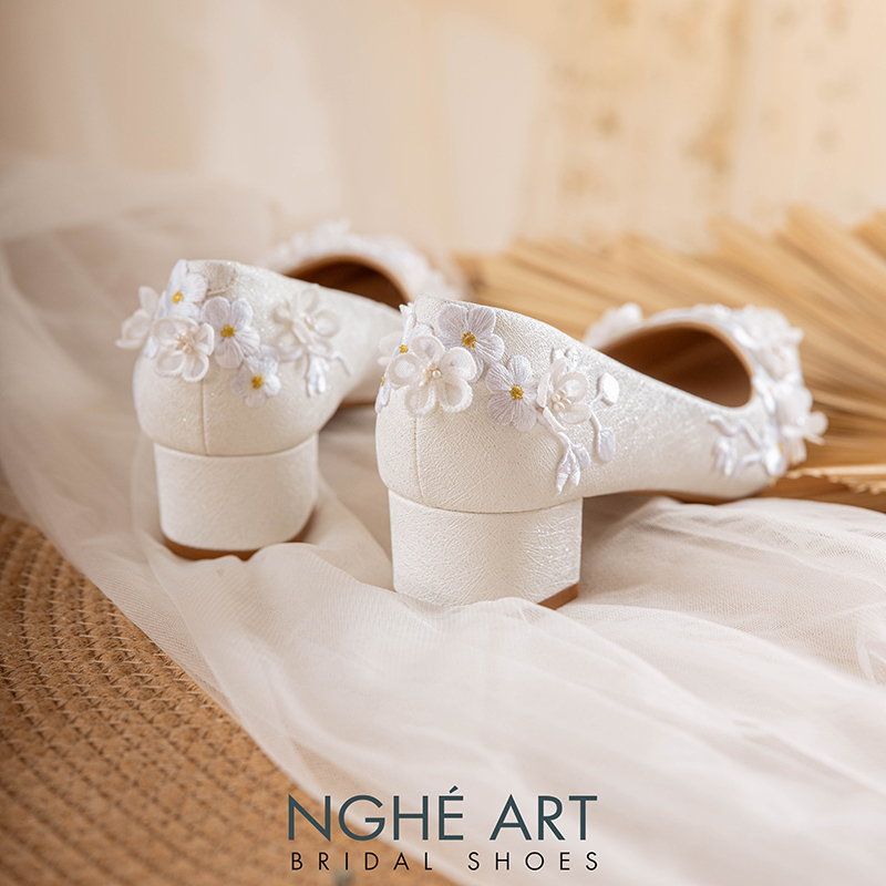 Giày cưới Nghé Art ren hoa nổi 3D 508-274-4P-NHU-TRANG - Ảnh 2 - Nghé Art Bridal Shoes – 0822288288