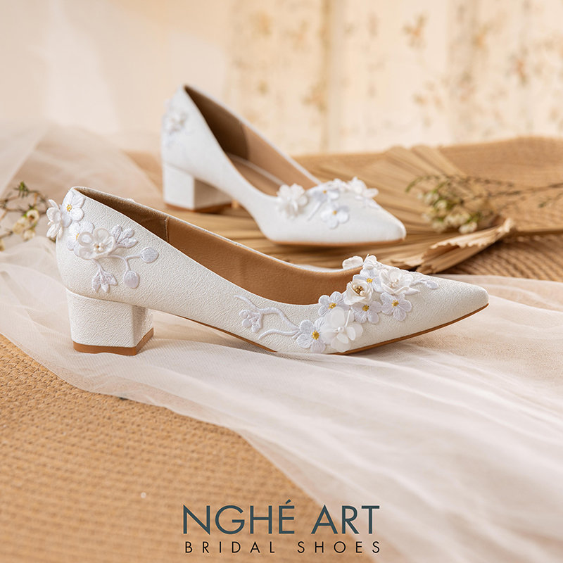 Giày cưới Nghé Art ren hoa nổi 3D 508-274-4P-NHU-TRANG - Ảnh 8 - Nghé Art Bridal Shoes – 0822288288