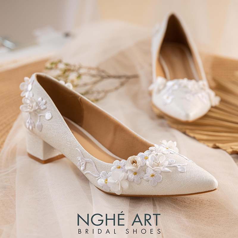 Giày cưới Nghé Art ren hoa nổi 3D 508-274-4P-NHU-TRANG - Ảnh 9 - Nghé Art Bridal Shoes – 0822288288