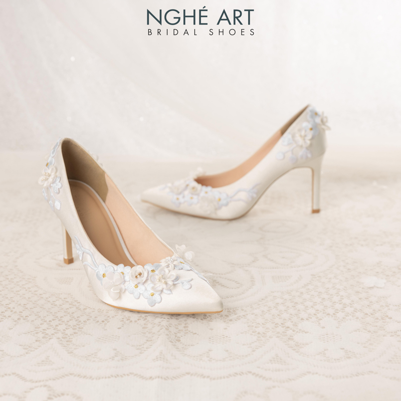 Giày cưới Nghé Art ren hoa nổi 3D lụa satin 508-LUA-TRANG - Ảnh 5 - Nghé Art Bridal Shoes – 0822288288