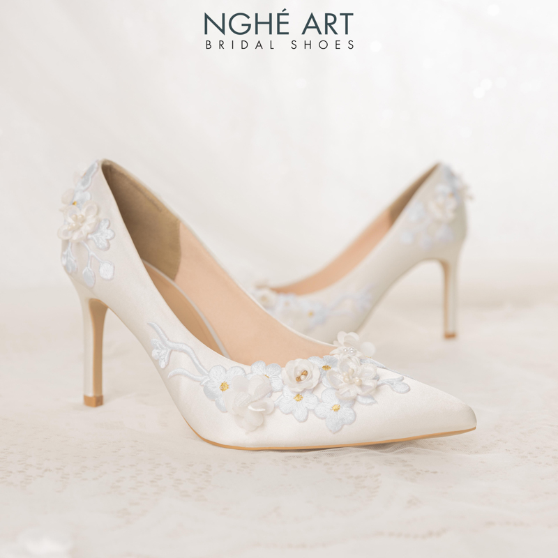 Giày cưới Nghé Art ren hoa nổi 3D lụa satin 508-LUA-TRANG - Ảnh 6 - Nghé Art Bridal Shoes – 0822288288