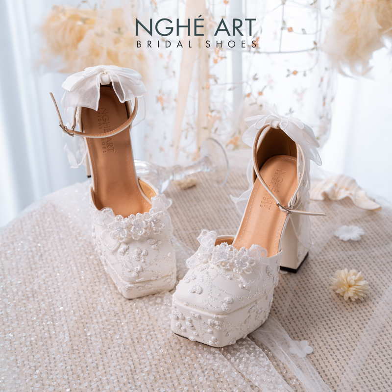 Giày cưới Nghé Art mũi vuông đúp bọc ren gót đính nơ 511-470-13P-DA-TRANG - Ảnh 5 - Nghé Art Bridal Shoes – 0822288288