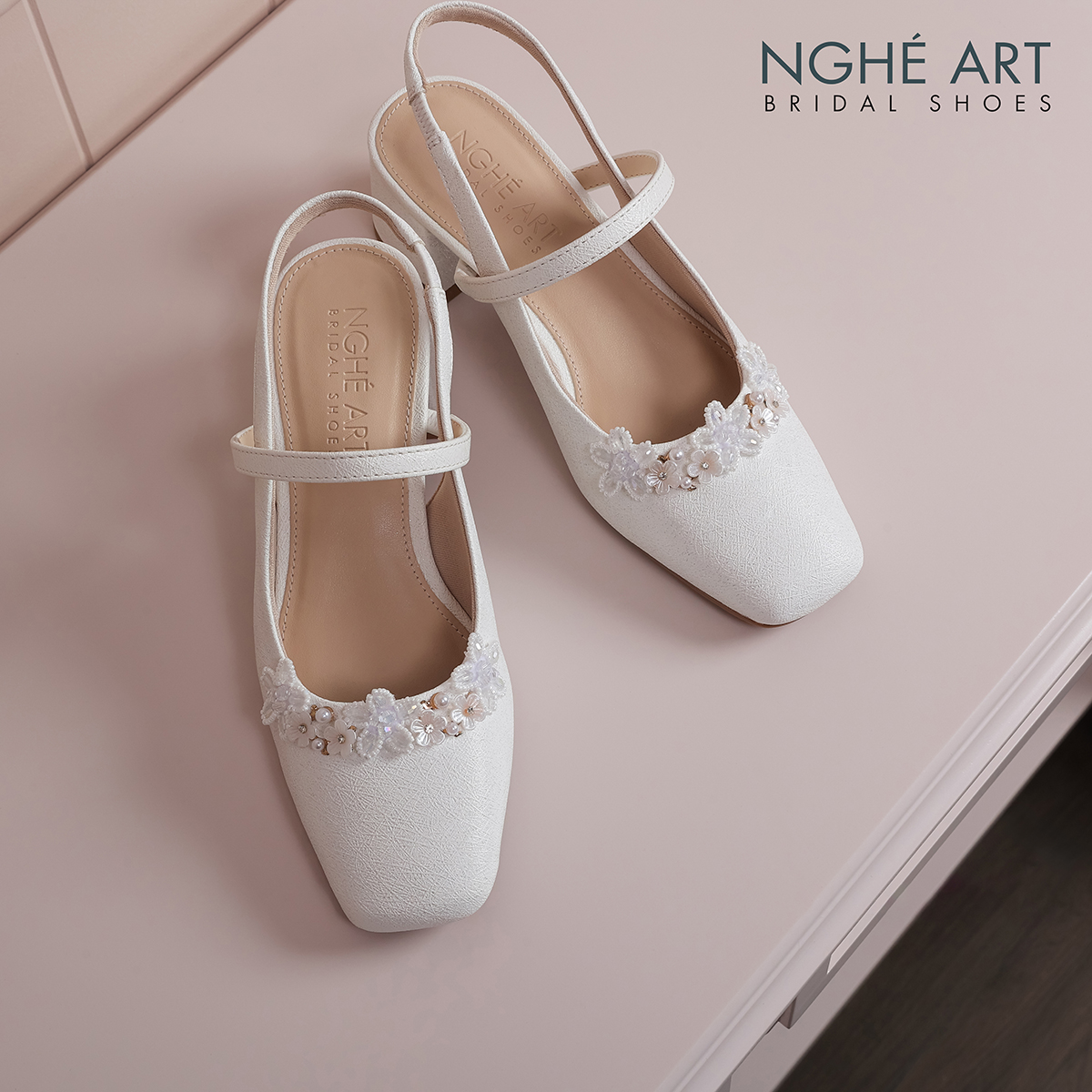 Giày cưới Nghé Art slingback hoa pha lê 5 cánh 512-565-5P-NHU-TRANG - Ảnh 5 - Nghé Art Bridal Shoes – 0822288288