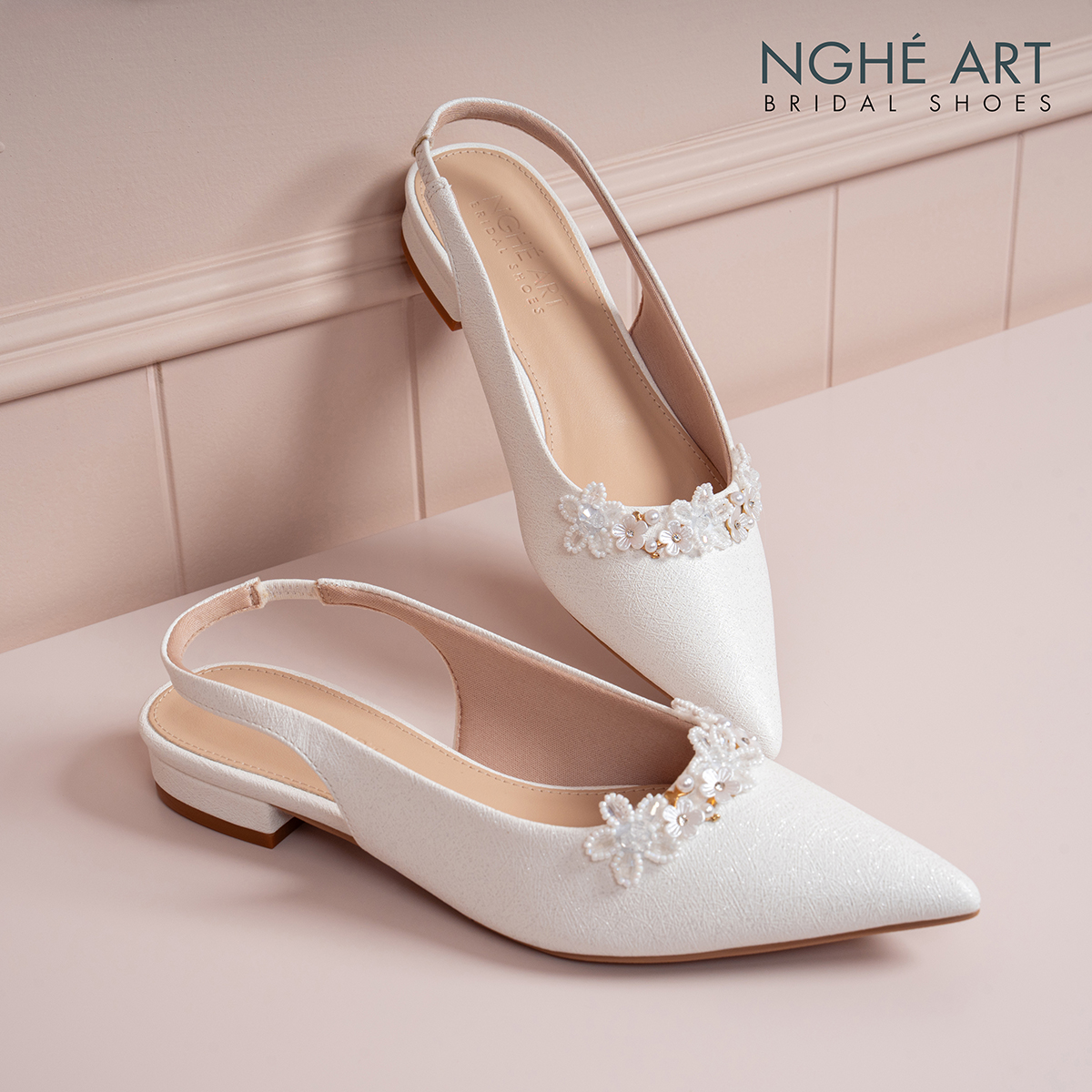 Giày cưới Nghé Art slingback dáng bệt đính kết hoa nhí 512-593-2P-NHU-TRANG - Ảnh 4 - Nghé Art Bridal Shoes – 0822288288