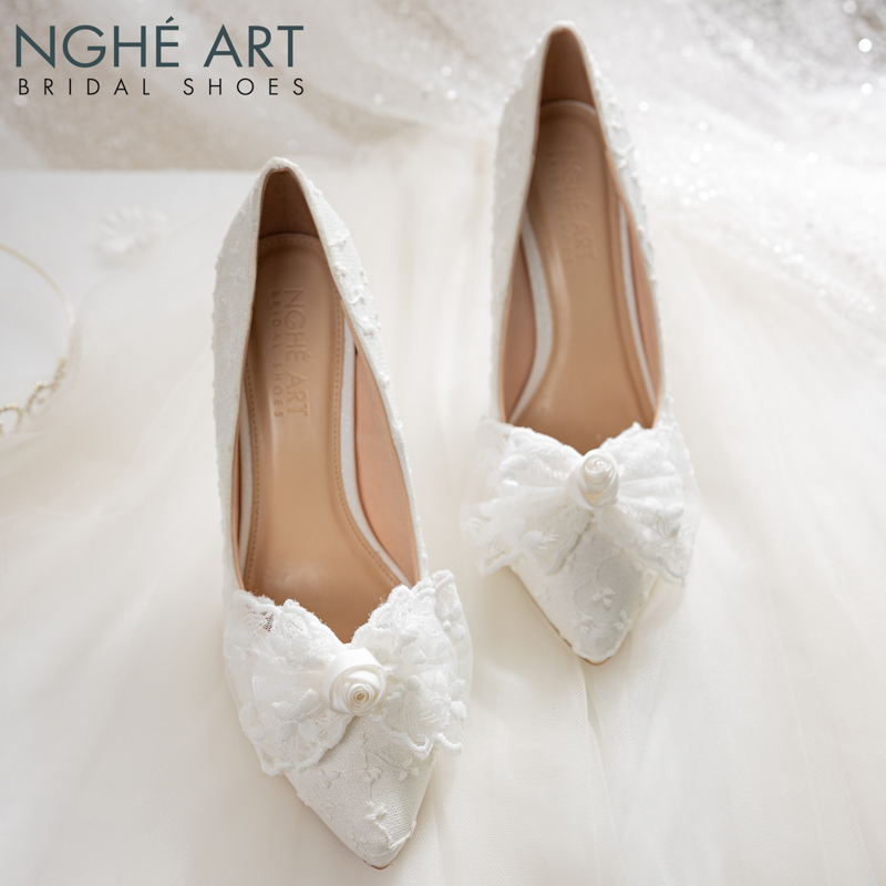 Giày cưới Nghé Art ren thủ công đính nơ 513-377-10P-NHU-TRANG - Ảnh 1 - Nghé Art Bridal Shoes – 0822288288