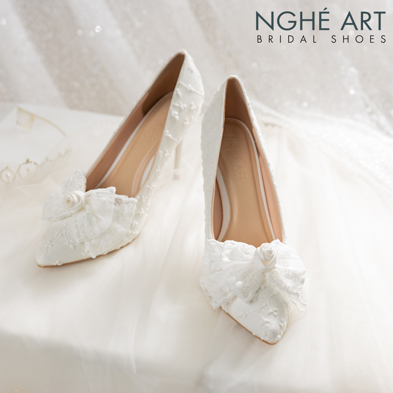 Giày cưới Nghé Art ren thủ công đính nơ 513-377-10P-NHU-TRANG - Ảnh 4 - Nghé Art Bridal Shoes – 0822288288