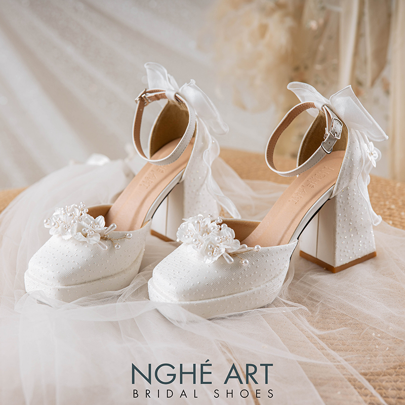Giày cưới Nghé Art dáng Mary Jane ren hoa gót đính nơ 517-470-DA-TRANG - Ảnh 3 - Nghé Art Bridal Shoes – 0822288288