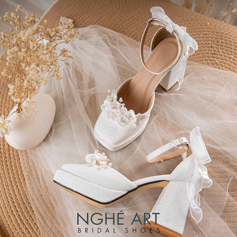 Giày cưới Nghé Art dáng Mary Jane ren hoa gót đính nơ 517-470-DA-TRANG - Ảnh 5 - Nghé Art Bridal Shoes – 0822288288