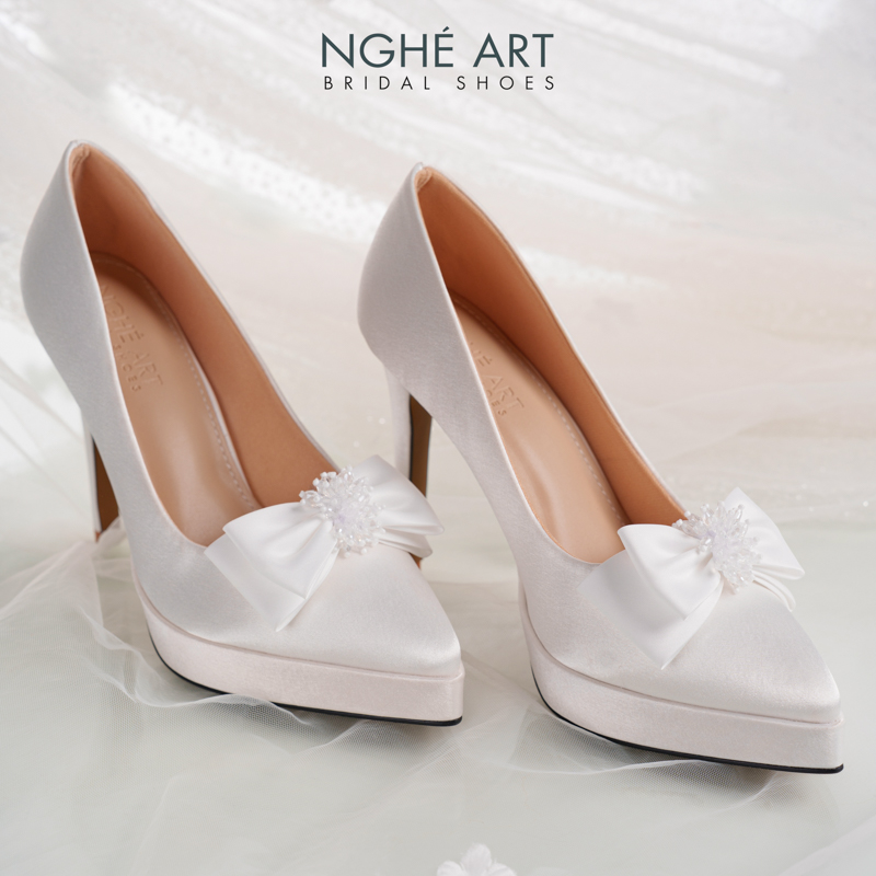 Giày cưới Nghé Art cao gót 12 cm lụa satin đính nơ pha lê 519-543-12P-LUA-TRANG - Ảnh 3 - Nghé Art Bridal Shoes – 0822288288
