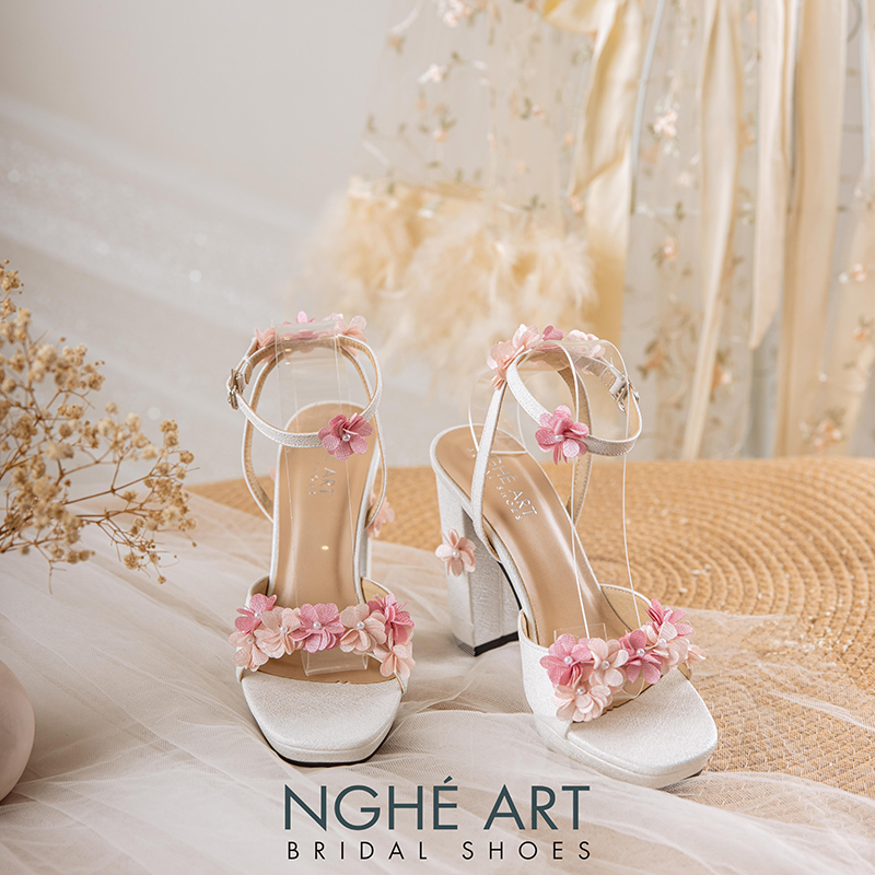 Giày cưới Nghé Art cao 12 cm đính hoa tú cầu hồng 522-HONG-488-12P-NHU-TRANG - Ảnh 3 - Nghé Art Bridal Shoes – 0822288288