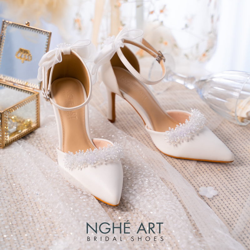 Giày cưới Nghé Art đính pha lê gót nơ 523-340-9P-DA-TRANG - Ảnh 1 - Nghé Art Bridal Shoes – 0822288288