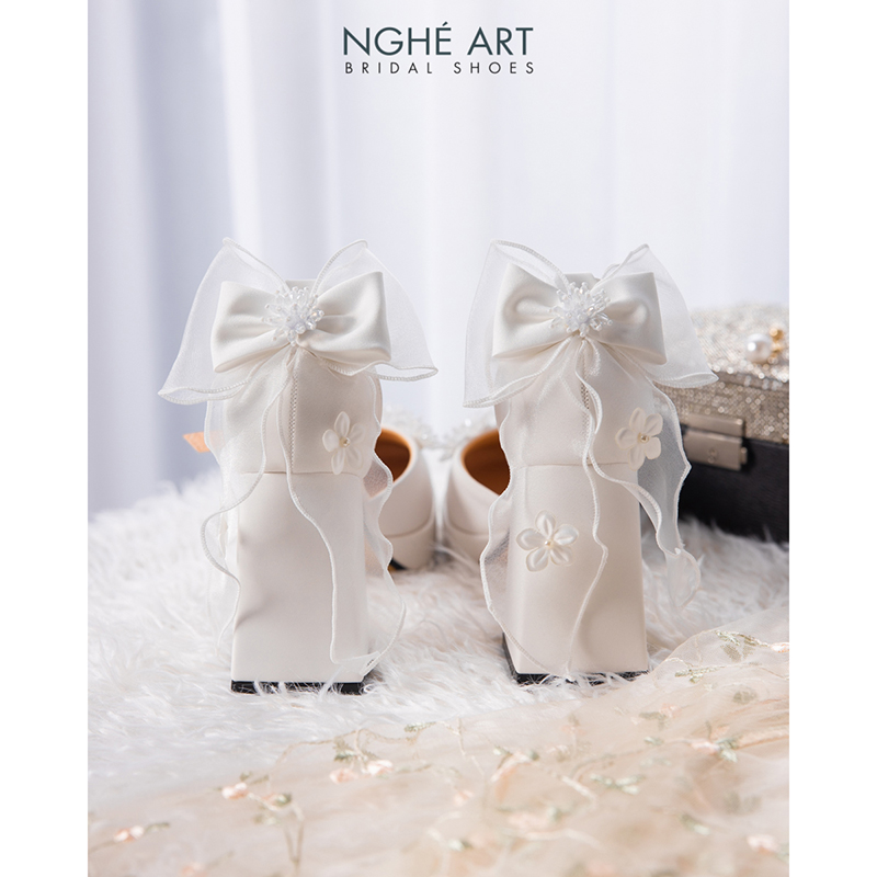 Giày cưới Nghé Art đính pha lê gót nơ 523-470-10p-da-trang - Ảnh 5 - Nghé Art Bridal Shoes – 0822288288