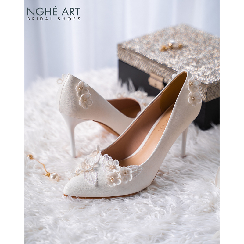 Giày cưới Nghé Art cao gót đính hoa lá voan trắng 525-377-10p-nhu-trang - Ảnh 5 - Nghé Art Bridal Shoes – 0822288288