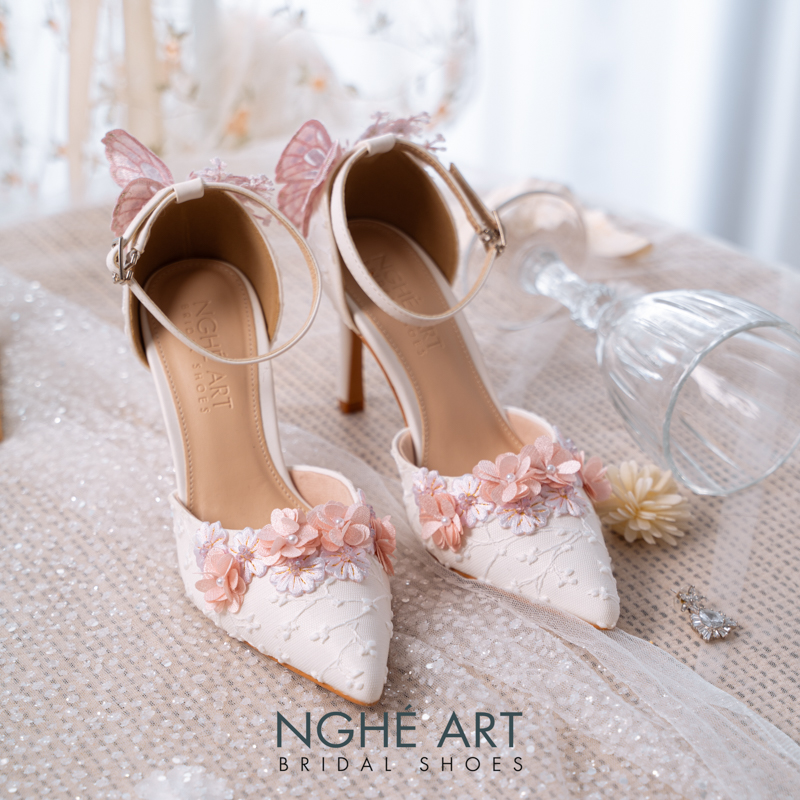 Giày cưới Nghé Art ren hoa hồng vintage 528-340-9P-DA-TRANG - Ảnh 4 - Nghé Art Bridal Shoes – 0822288288