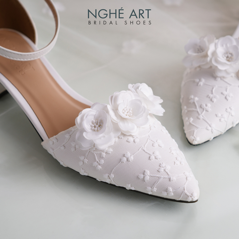 Giày cưới Nghé Art form búp bê ren thủ công 529-211-4P-DA-TRANG - Ảnh 1 - Nghé Art Bridal Shoes – 0822288288