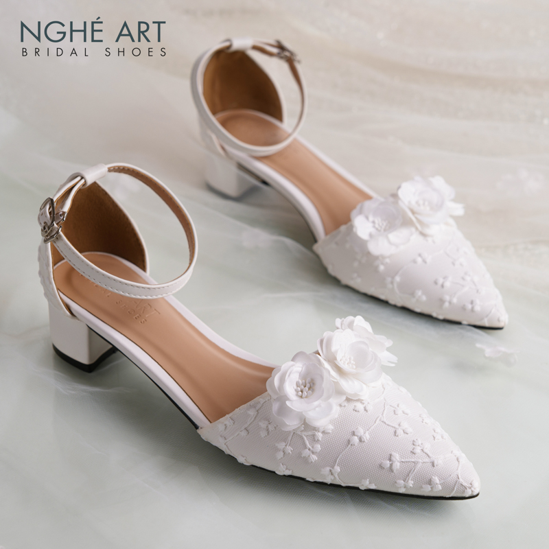 Giày cưới Nghé Art form búp bê ren thủ công 529-211-4P-DA-TRANG - Ảnh 3 - Nghé Art Bridal Shoes – 0822288288