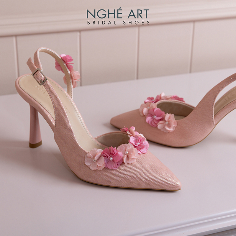 Giày cưới Nghé Art dáng slingback đính hoa tú cầu hồng 538-HONG-535-NHU-HONG - Ảnh 5 - Nghé Art Bridal Shoes – 0822288288
