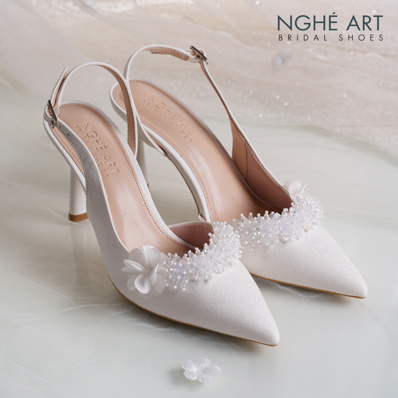 Giày cưới Nghé Art form slingback đính pha lê điểm hoa lụa 540-535-NHU-TRANG - Ảnh 2 - Nghé Art Bridal Shoes – 0822288288
