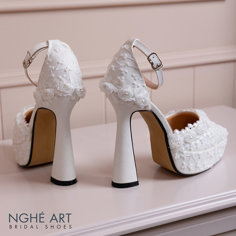 Giày cưới Nghé Art cao 13 cm ren hoa hồng trắng 541-481-13P-NHU-TRANG - Ảnh 7 - Nghé Art Bridal Shoes – 0822288288