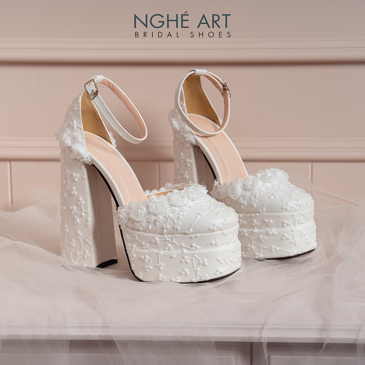 Giày cưới Nghé Art form Mary Jane cao 15 cm ren hoa hồng trắng 541-578-15P-NHU-TRANG - Ảnh 1 - Nghé Art Bridal Shoes – 0822288288