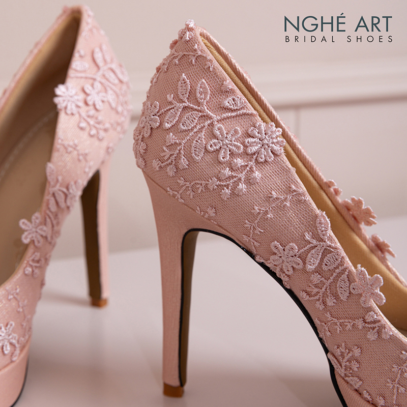 Giày cưới Nghé Art cao 12 cm ren hoa 3D 550-HONG-543-12P-NHU-HONG - Ảnh 2 - Nghé Art Bridal Shoes – 0822288288