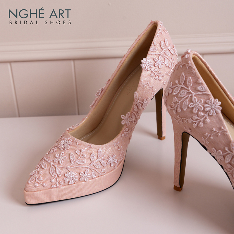 Giày cưới Nghé Art cao 12 cm ren hoa 3D 550-HONG-543-12P-NHU-HONG - Ảnh 4 - Nghé Art Bridal Shoes – 0822288288